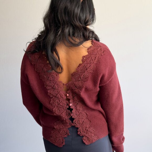 Women’s 3-Way Lace-Trim Convertible Sweater Cardigan – Burgundy - Picture 9 of 13